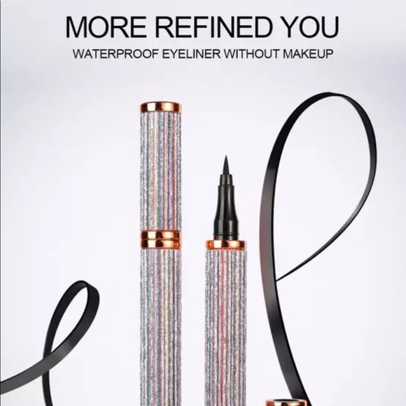 ❤️Waterproof black eyeliner!❤️ - Picture 3 of 5